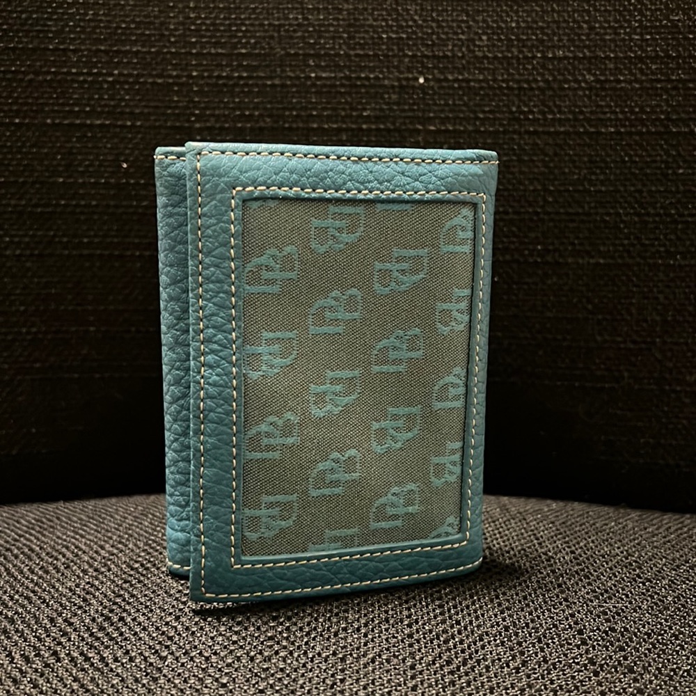 EUC Dooney & Bourke Teal Leather TriFold Wallet